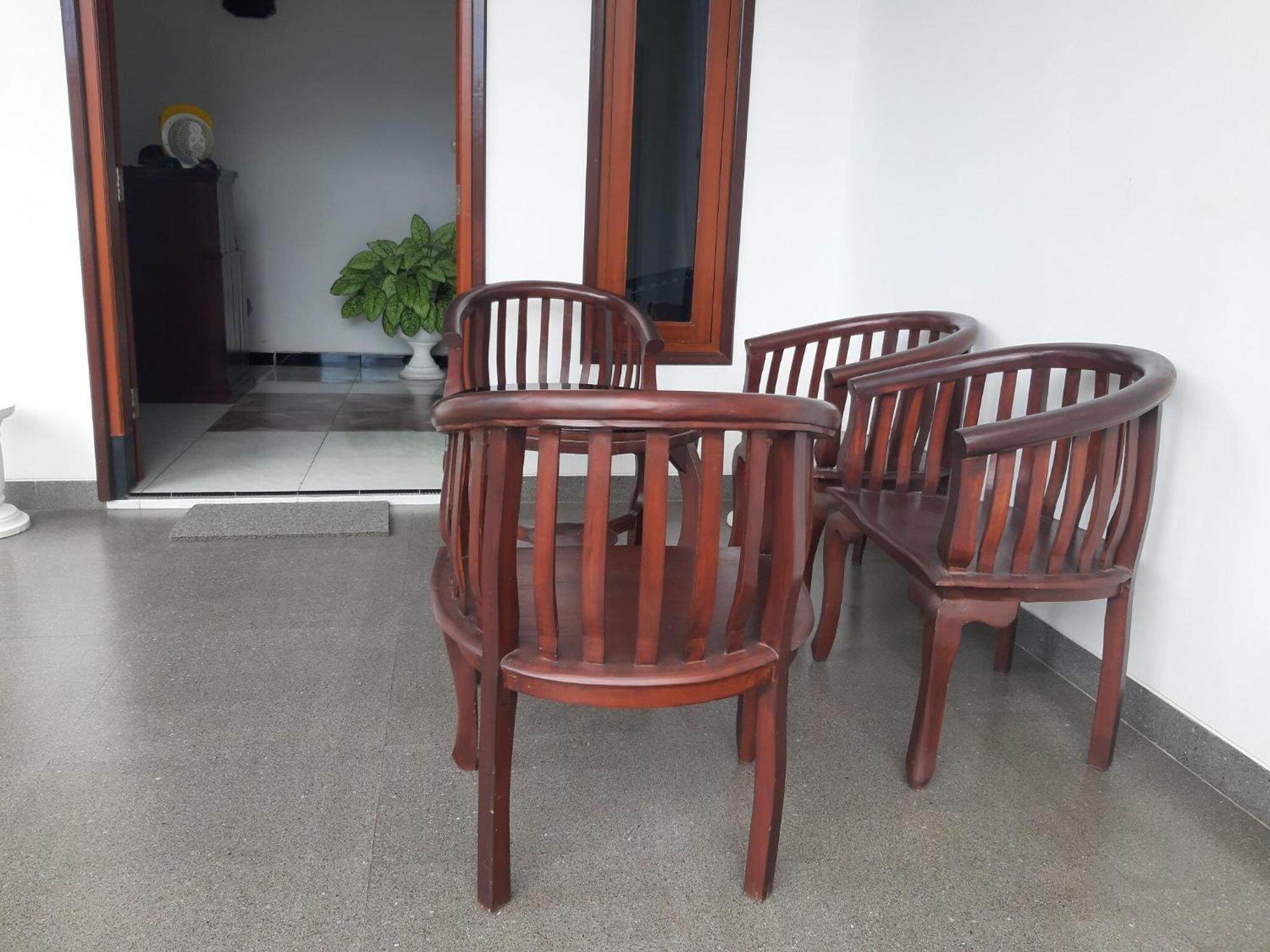 SPOT ON 2826 Panderman Residence Blitar Bagian luar foto