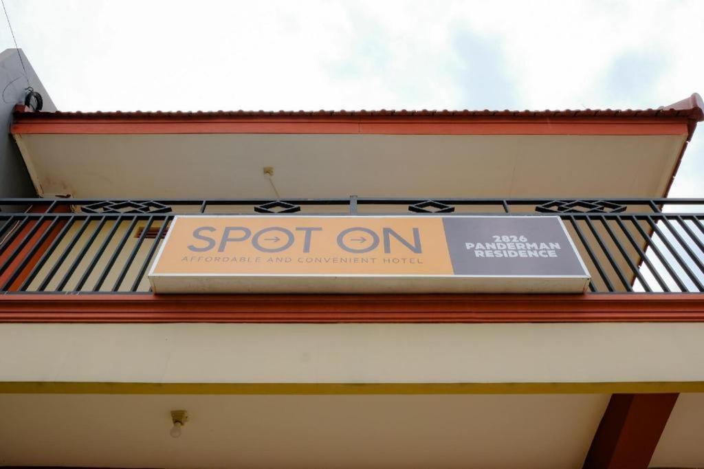 SPOT ON 2826 Panderman Residence Blitar Bagian luar foto