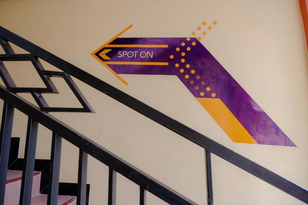 SPOT ON 2826 Panderman Residence Blitar Bagian luar foto